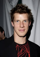 Eric Mabius 
